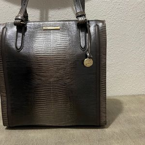 NWT Brahmin Large Caroline nightfall -zipper closure interior compartments.